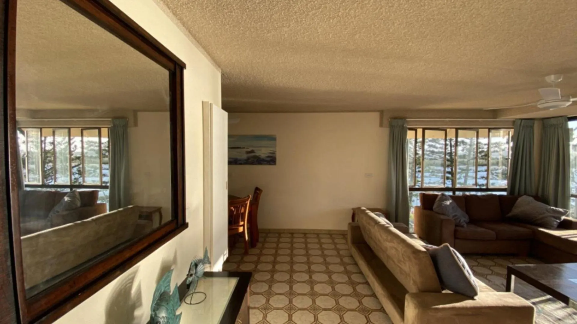 Lowanna Unit 11 Caloundra